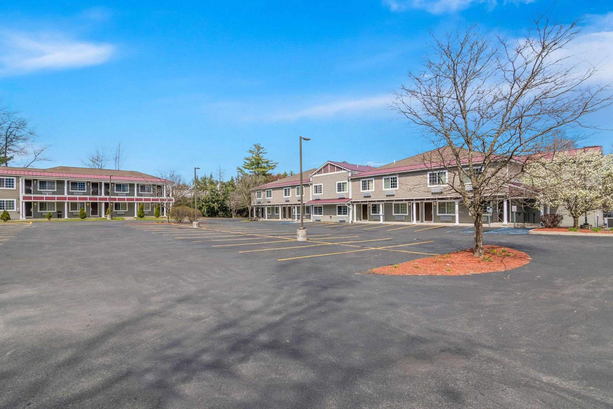 Quality Inn Queensbury Exterior foto