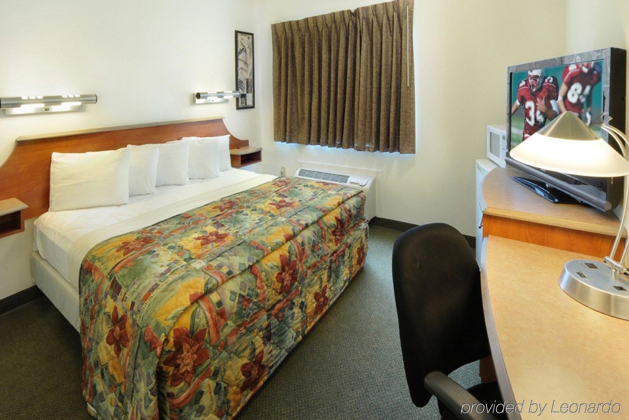 Quality Inn Queensbury Habitación foto